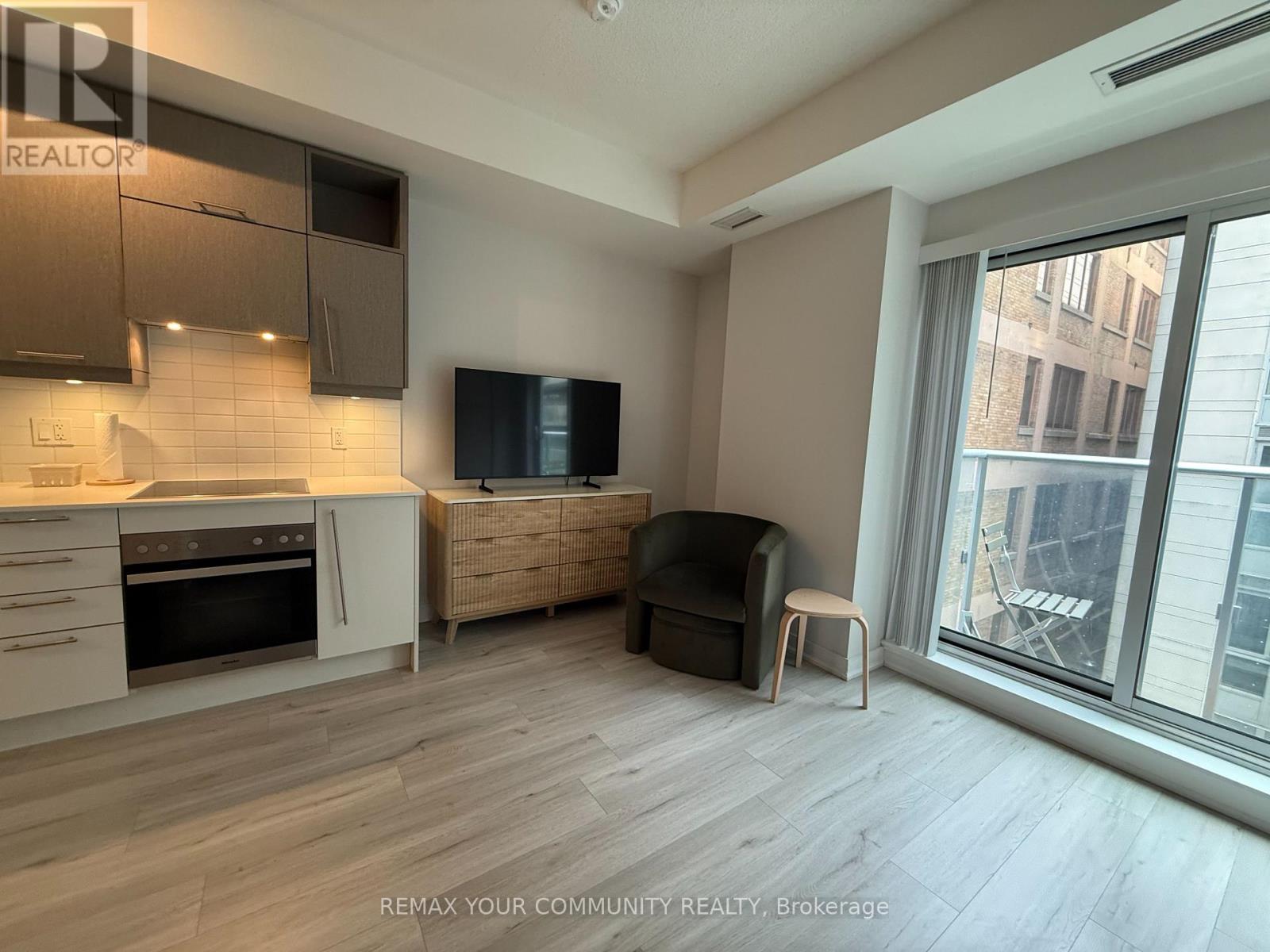 502 - 30 Nelson Street, Toronto, Ontario  M5V 0H5 - Photo 9 - C13532252