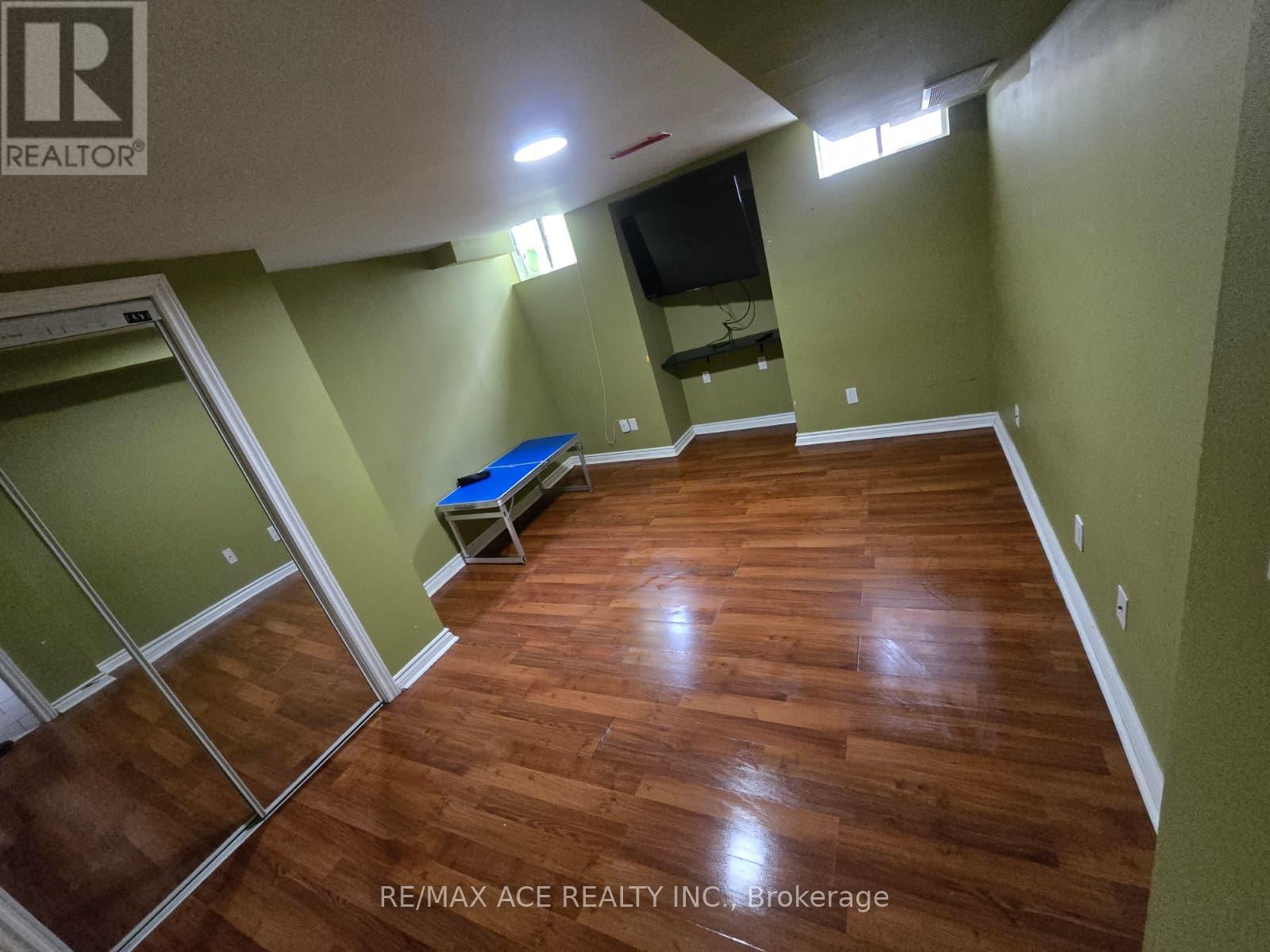 Bsmt - 49 Wharnsby Drive, Toronto, Ontario  M1X 1Y5 - Photo 5 - E13531918
