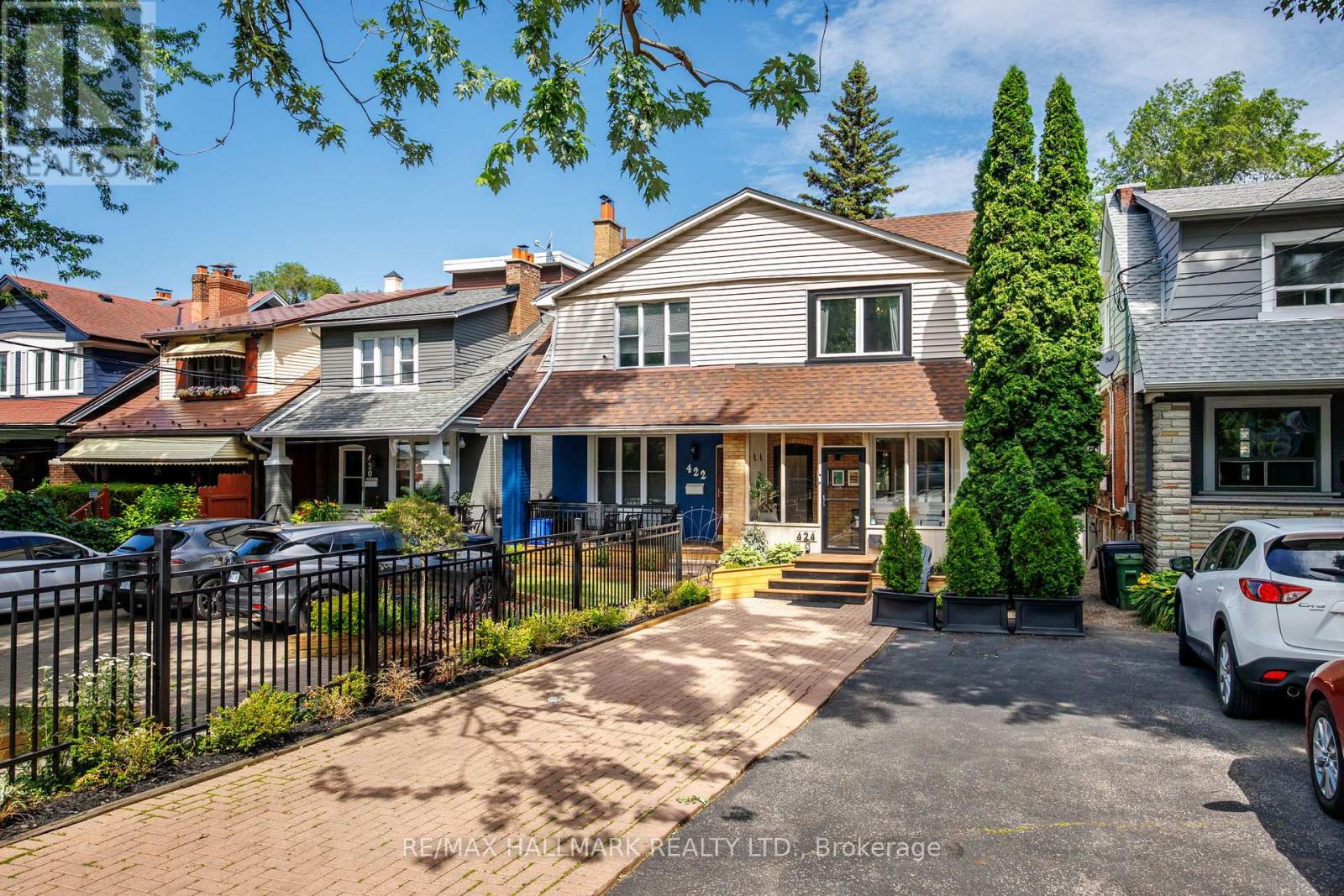 424 Kingston Road, Toronto, Ontario  M4L 1T9 - Photo 1 - E13531968