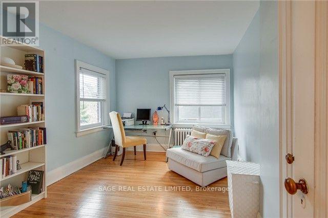 Main - 75 Spruce Hill Avenue, Toronto, Ontario  M4E 3G2 - Photo 9 - E13532080