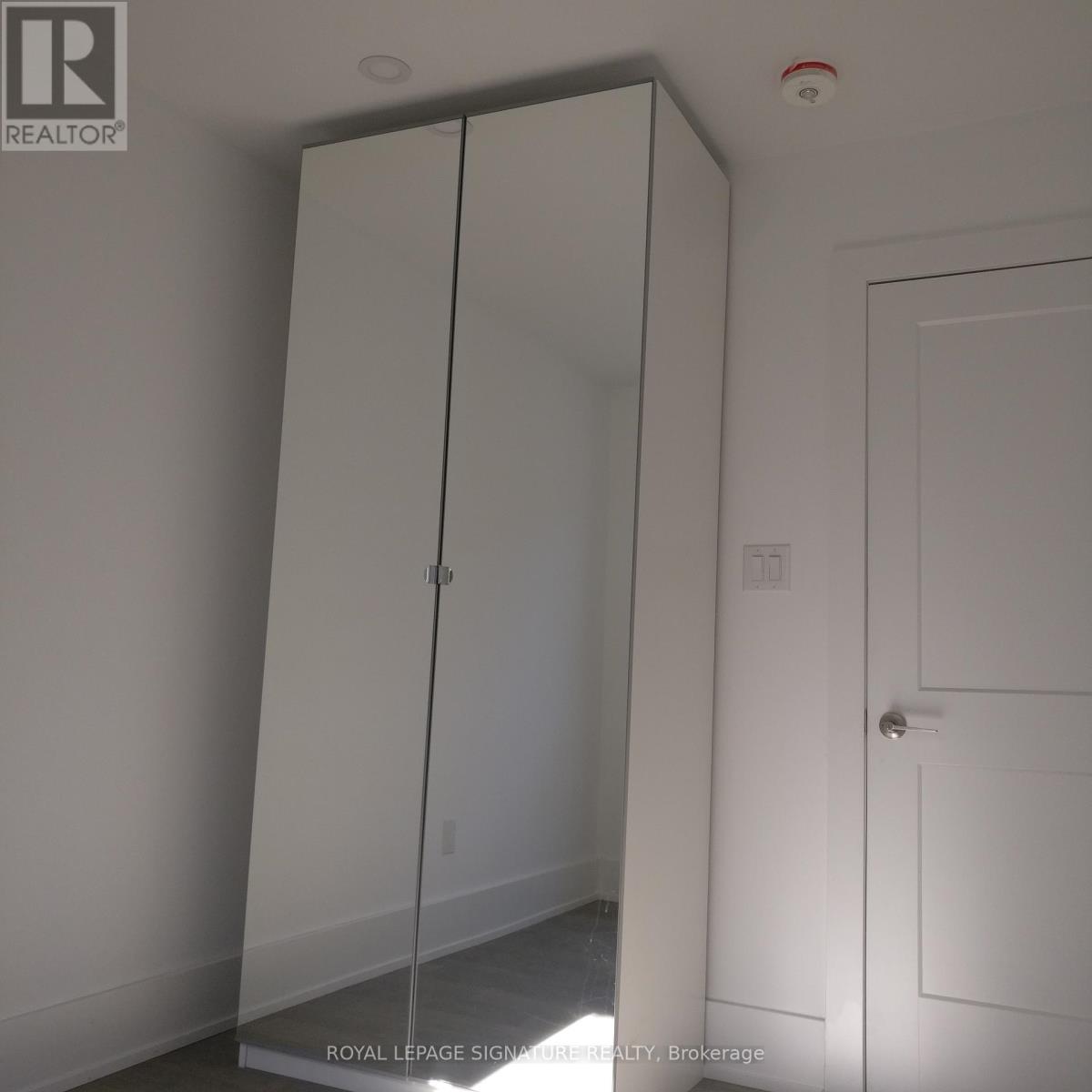 Lower - 594 Birchmount Road, Toronto, Ontario  M1K 1P9 - Photo 10 - E13532198