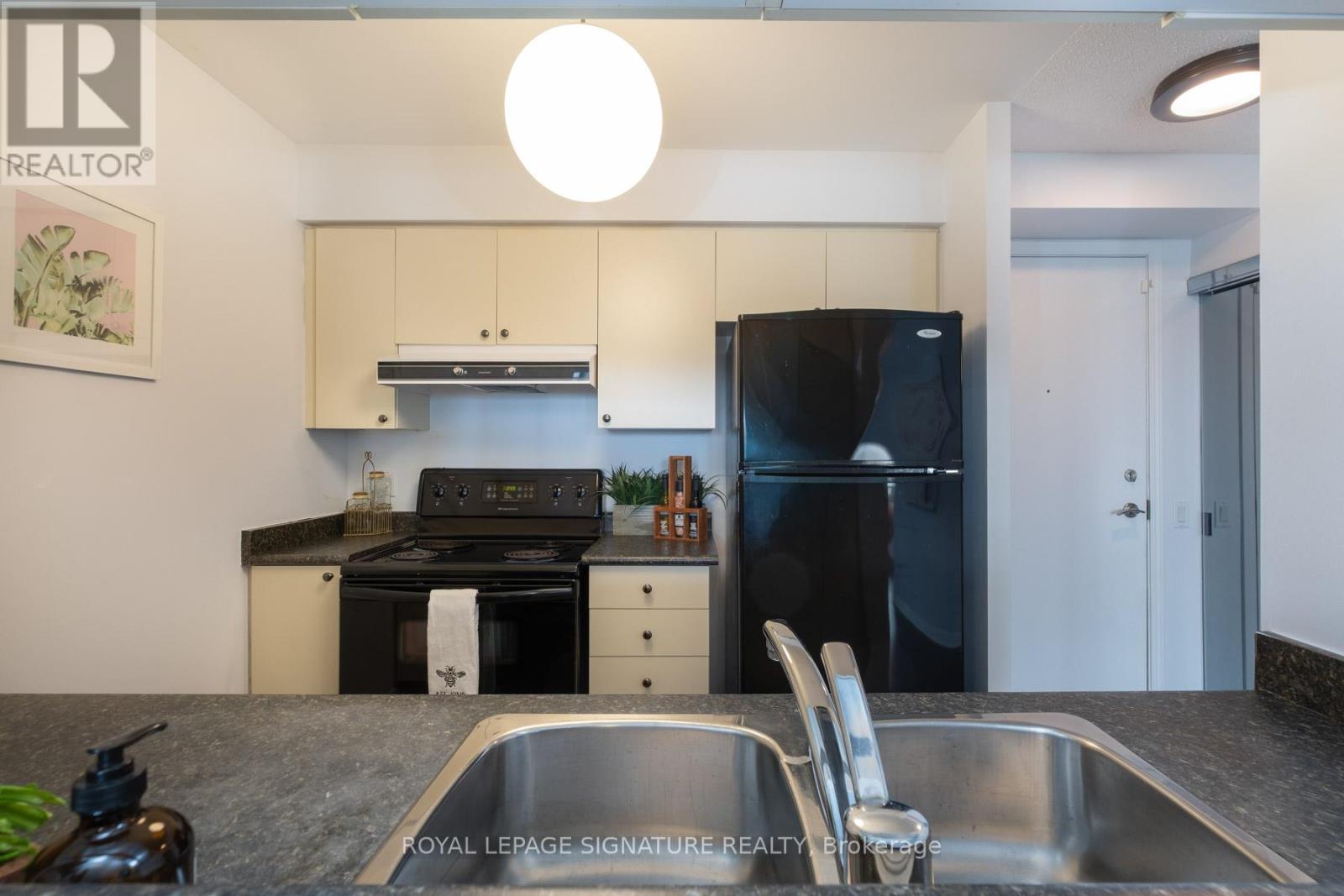 810 - 1200 The Esplanade Road N, Pickering, Ontario  L1V 6V3 - Photo 11 - E13532260