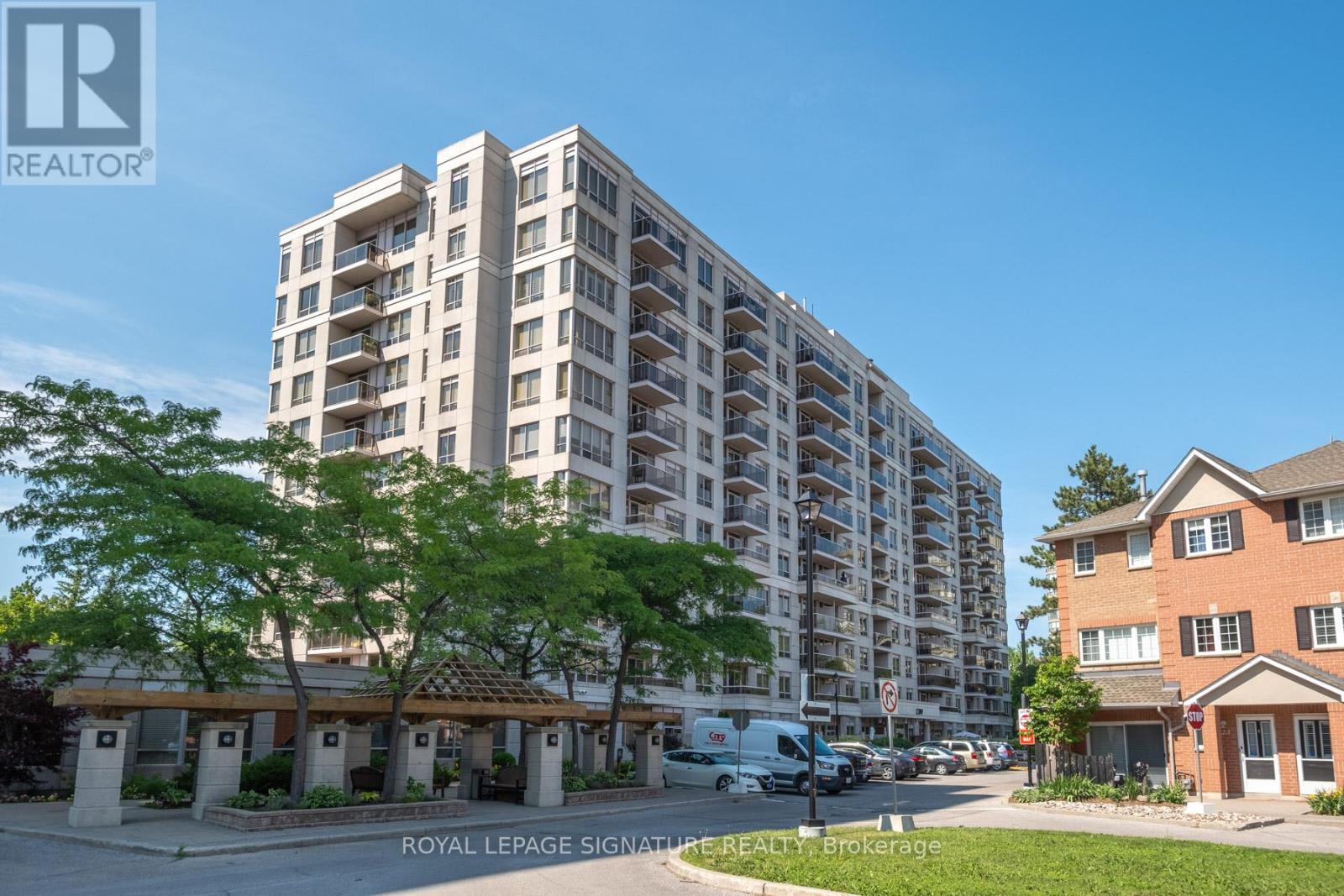 810 - 1200 The Esplanade Road N, Pickering, Ontario  L1V 6V3 - Photo 2 - E13532260
