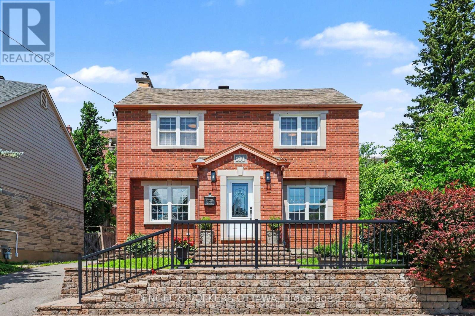 101 Ivy Crescent, Ottawa, Ontario  K1M 1Y1 - Photo 2 - X13532106