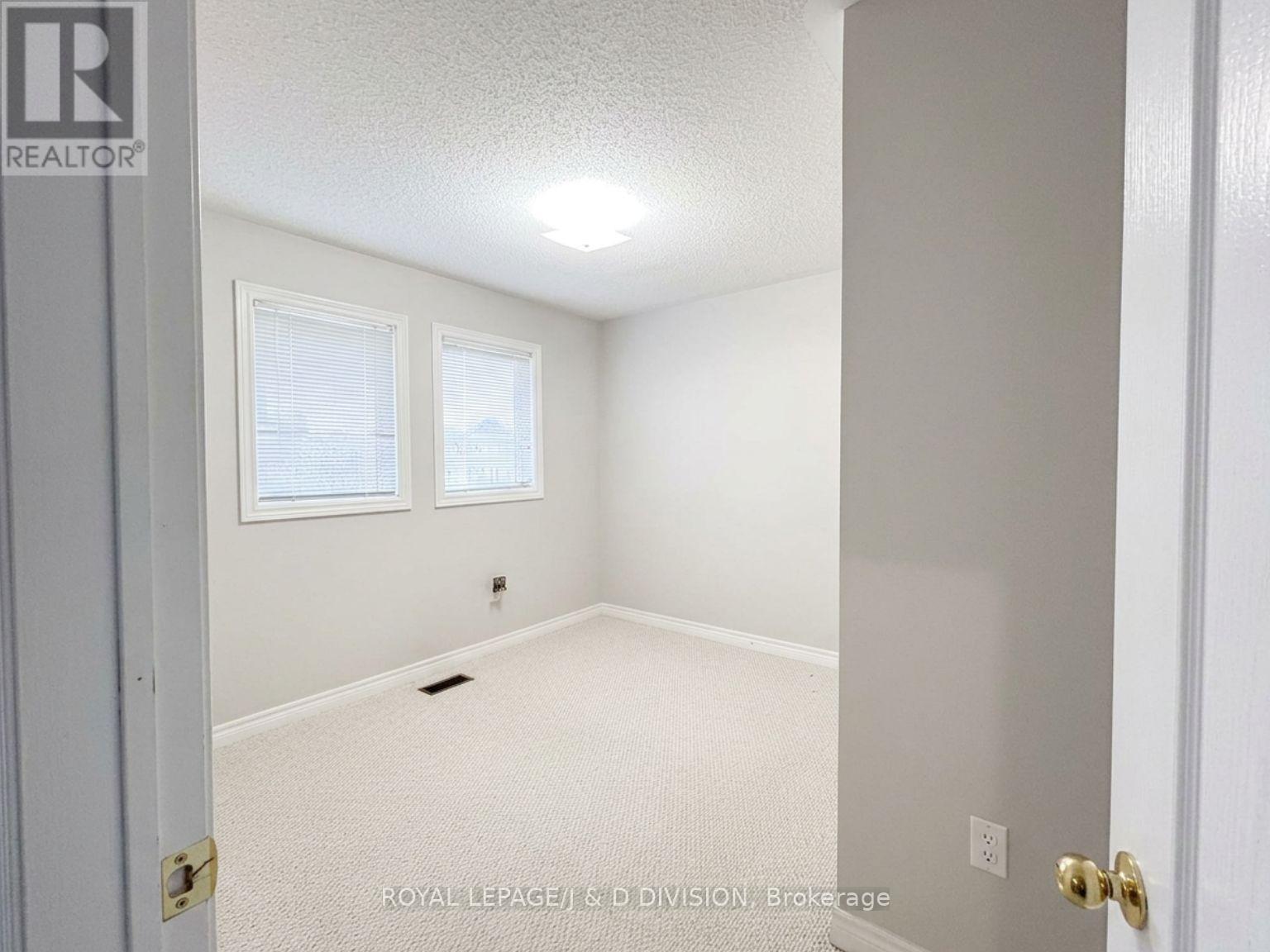 44 Touchette Drive, Barrie (Holly), Ontario  L4N 6A1 - Photo 10 - S13531970