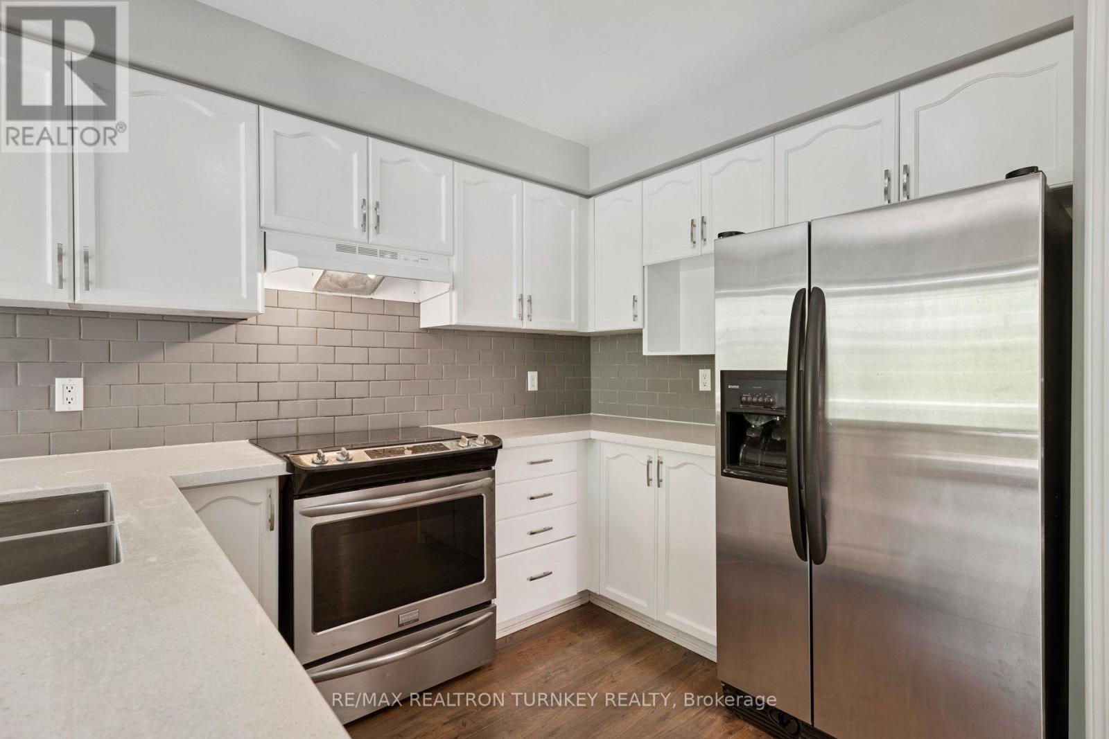 Upper - 62 Arthur Avenue, Barrie, Ontario  L4M 6H5 - Photo 12 - S13532104