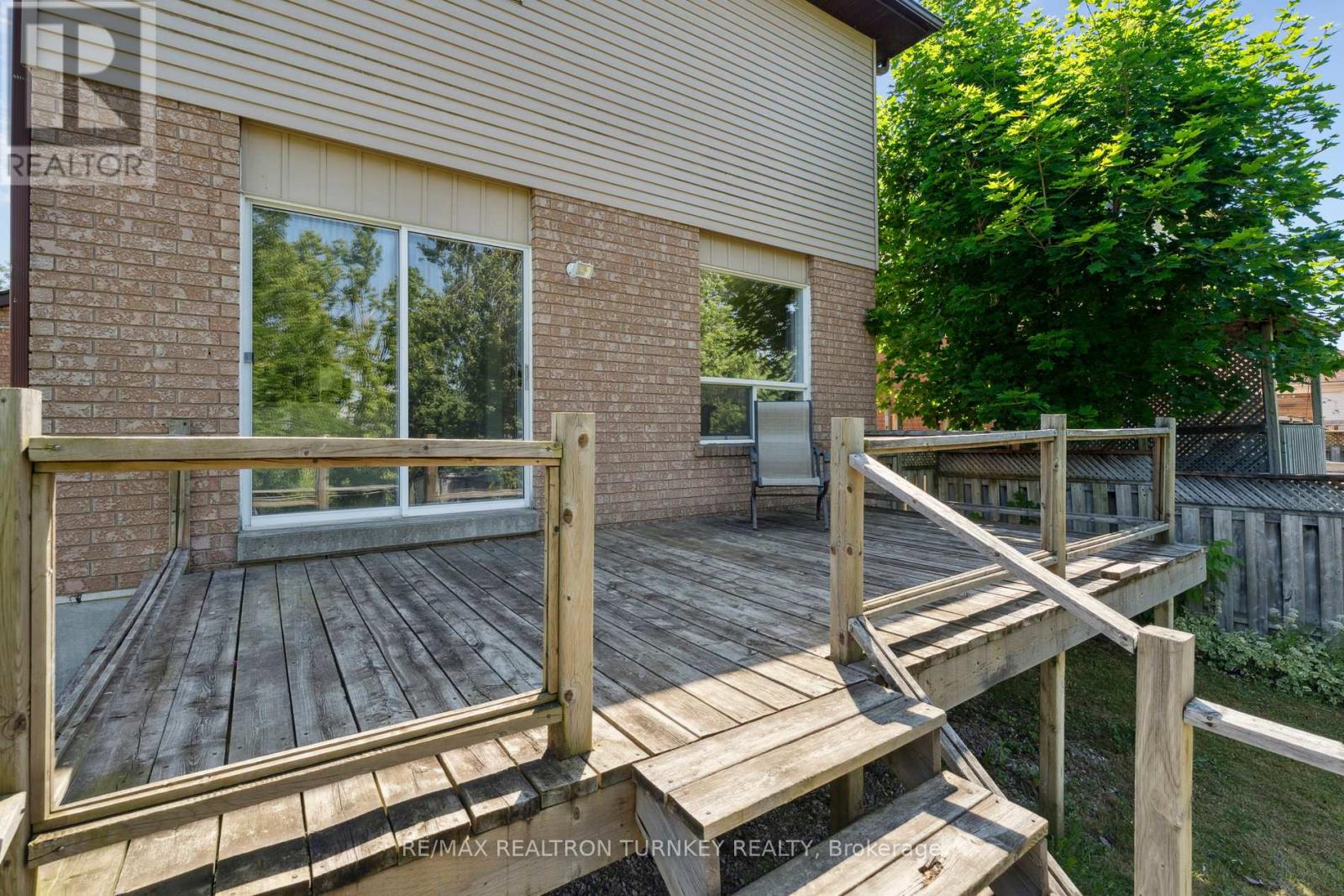Upper - 62 Arthur Avenue, Barrie, Ontario  L4M 6H5 - Photo 27 - S13532104