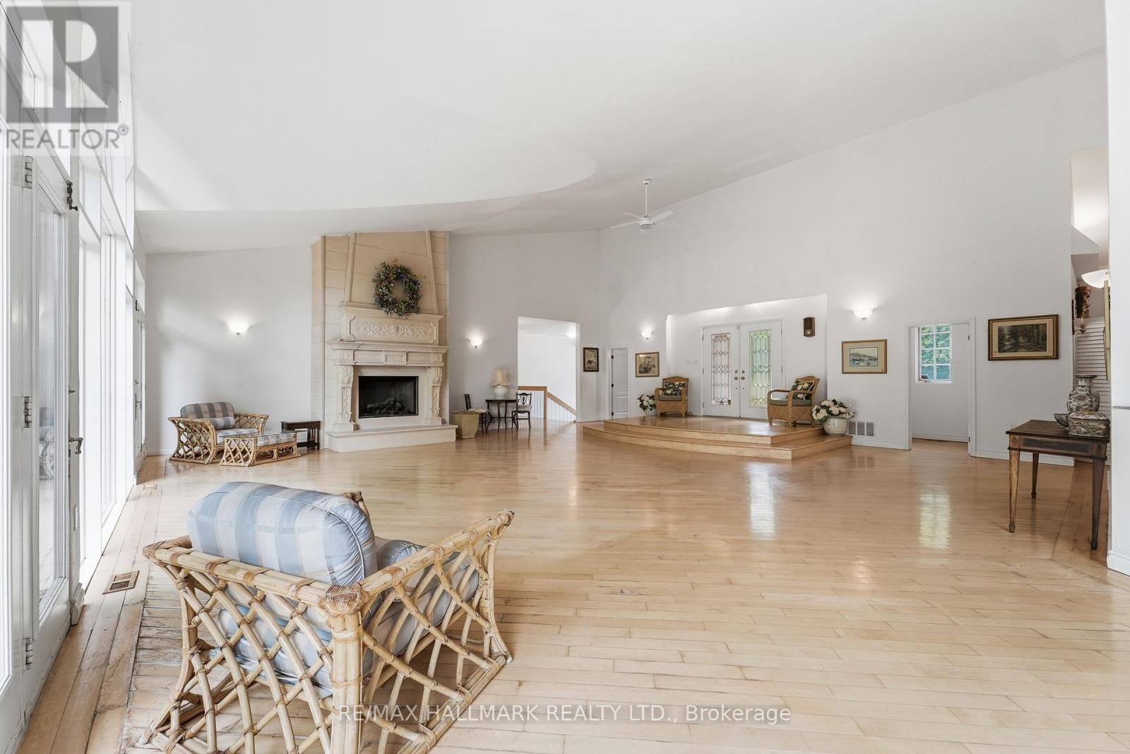 18381 Mccowan Road, East Gwillimbury, Ontario  L0G 1M0 - Photo 9 - N13170340