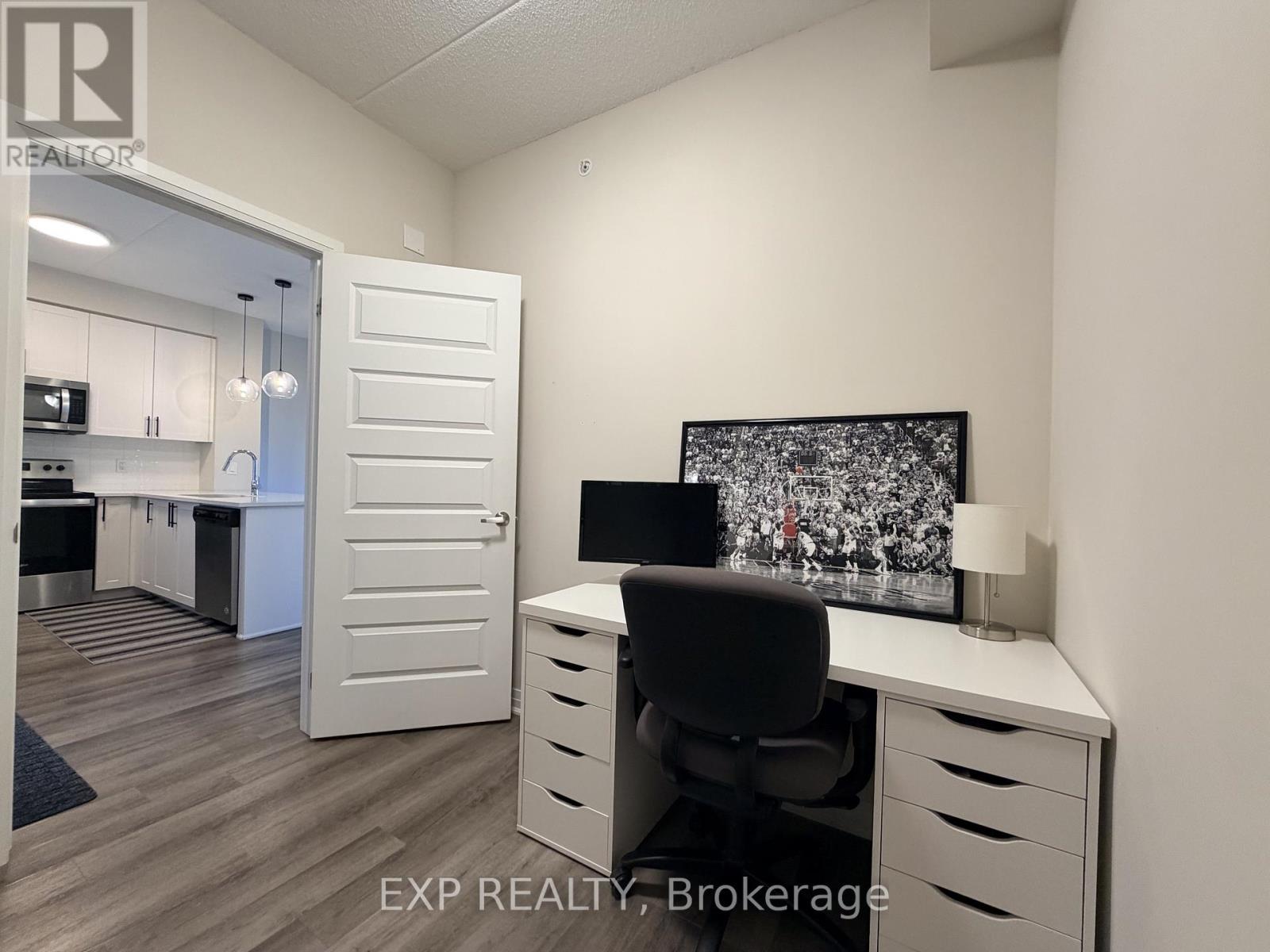 513 - 610 Farmstead Drive, Milton, Ontario  L9T 8X5 - Photo 6 - W13531944