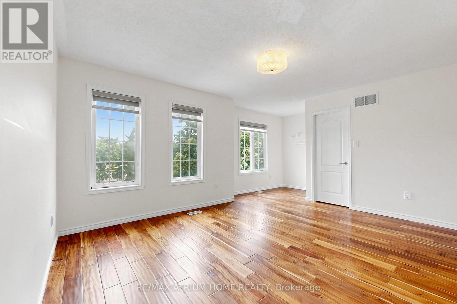 3077 Hawktail Crescent, Mississauga, Ontario  L5M 6W8 - Photo 16 - W13531956