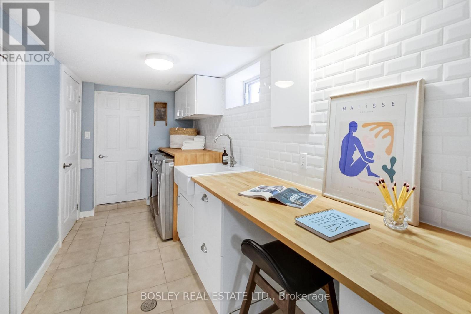 7 Pendrith Street, Toronto, Ontario  M6G 1R6 - Photo 30 - W13532018