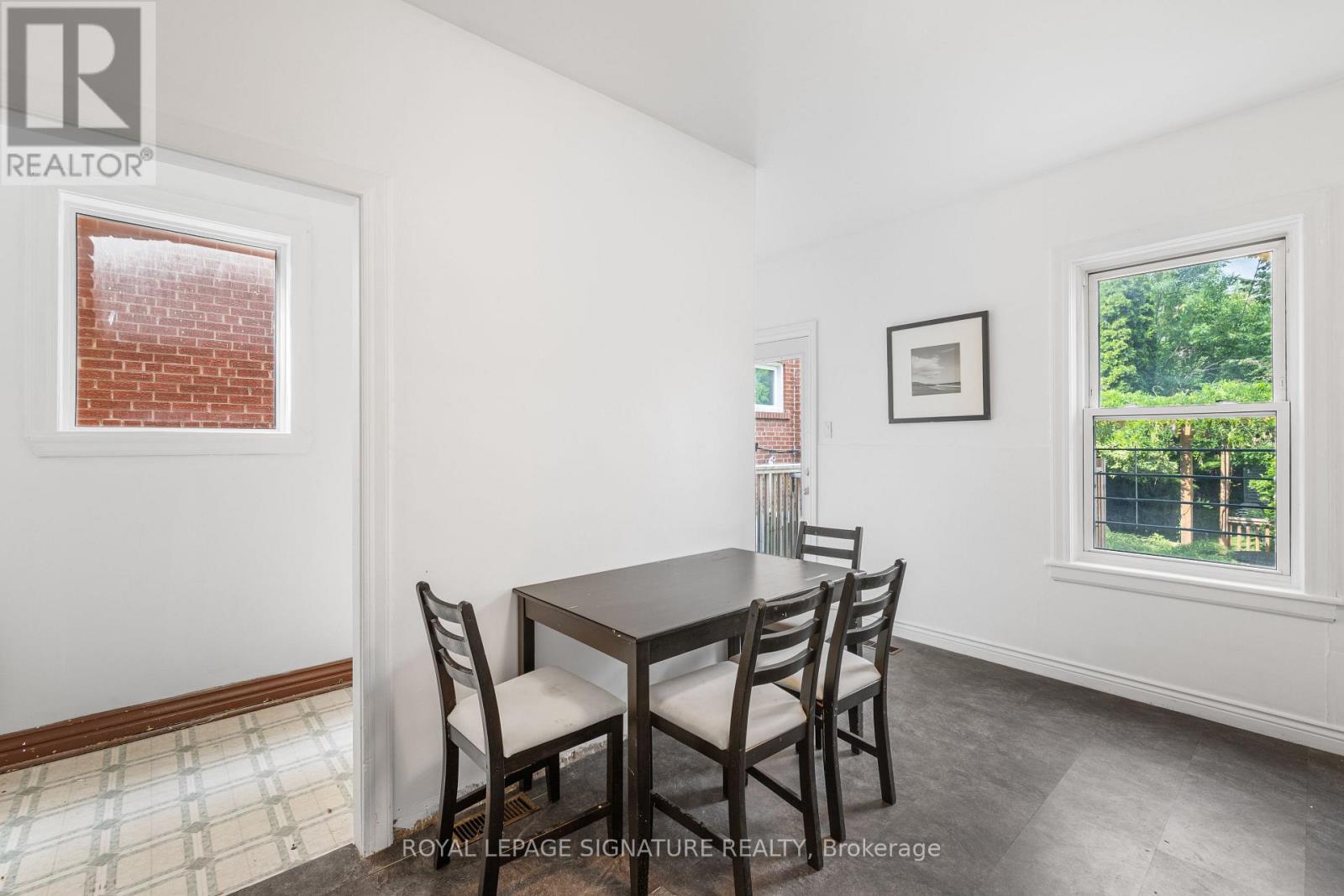 72 Gwynne Avenue, Toronto, Ontario  M6K 2C4 - Photo 13 - W13532250