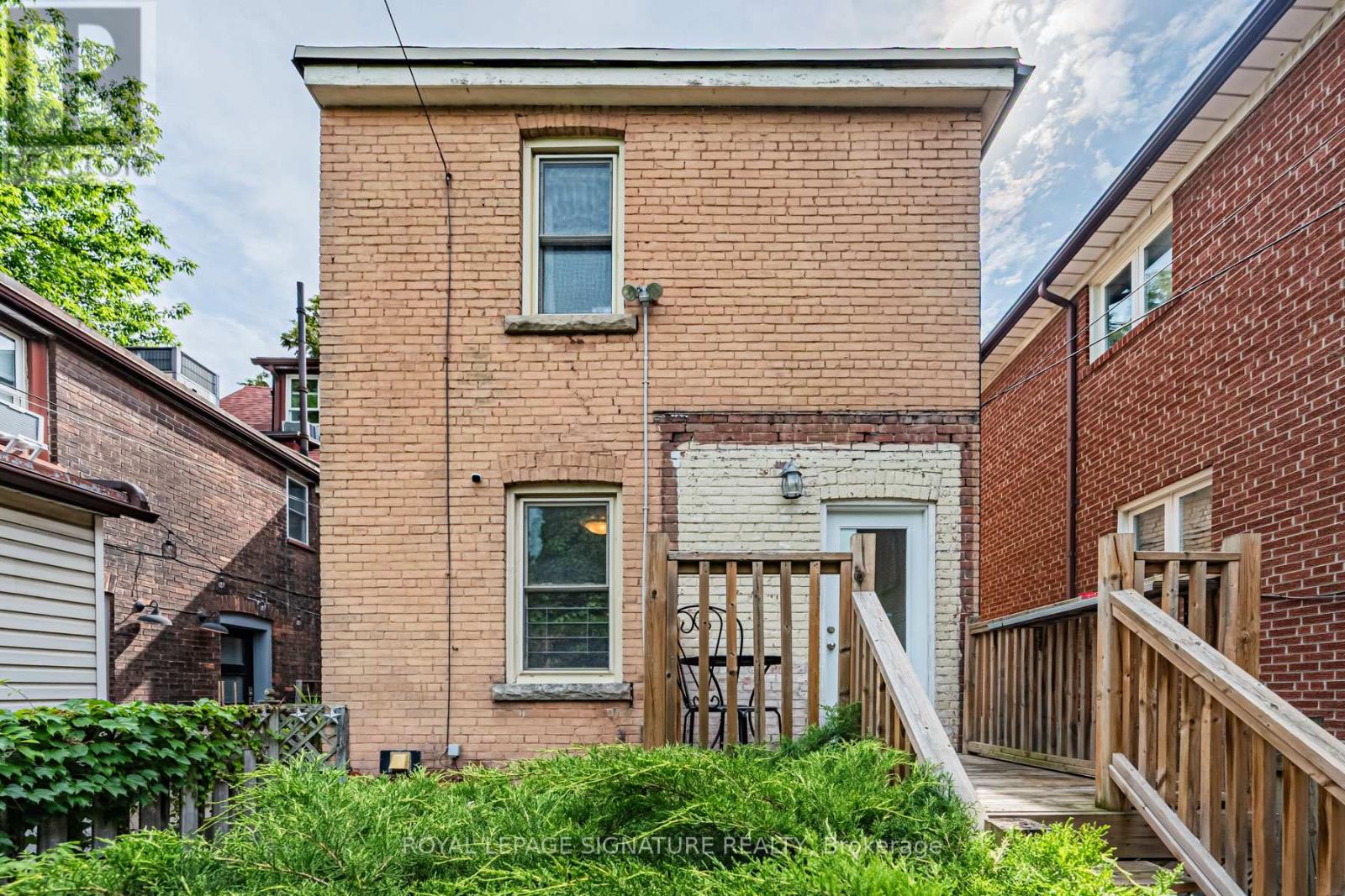 72 Gwynne Avenue, Toronto, Ontario  M6K 2C4 - Photo 31 - W13532250