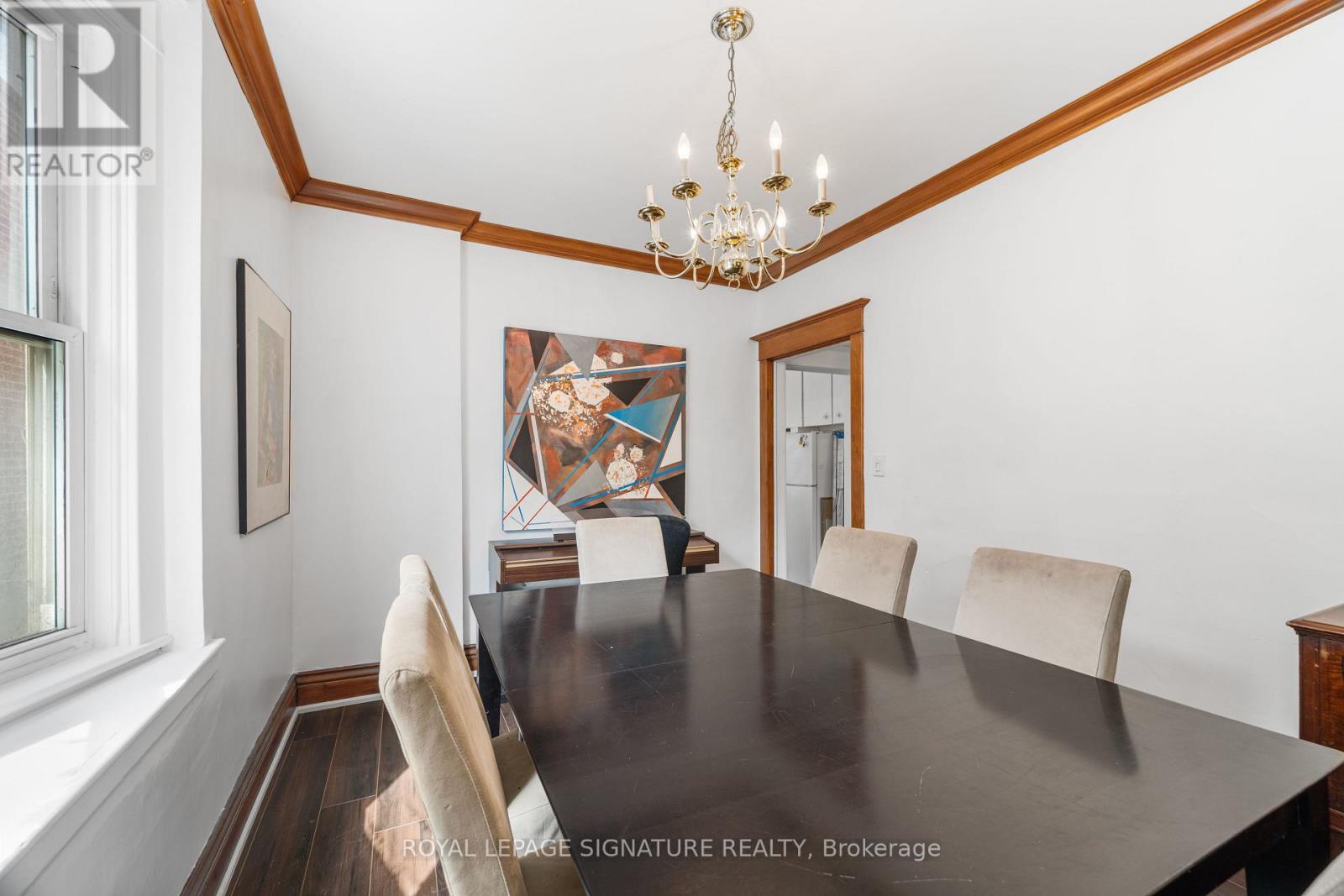 72 Gwynne Avenue, Toronto, Ontario  M6K 2C4 - Photo 9 - W13532250