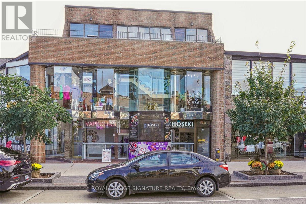 2 - 300 LAKESHORE ROAD E, Oakville, Ontario