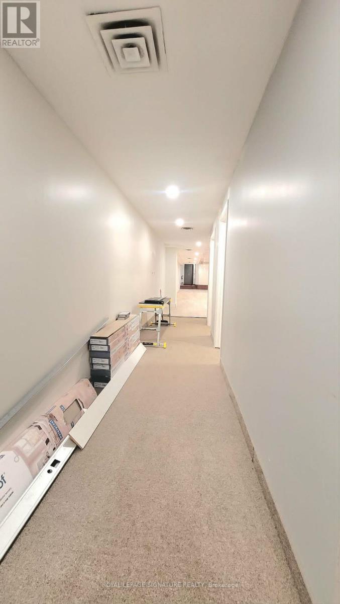 2 - 300 Lakeshore Road E, Oakville, Ontario  L6J 1J2 - Photo 14 - W13532272