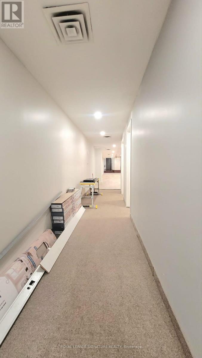 2 - 300 Lakeshore Road E, Oakville, Ontario  L6J 1J2 - Photo 4 - W13532272