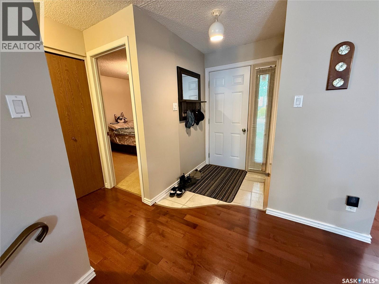 831 Seymour Crescent N, Regina, Saskatchewan  S4X 2B6 - Photo 10 - SK041664