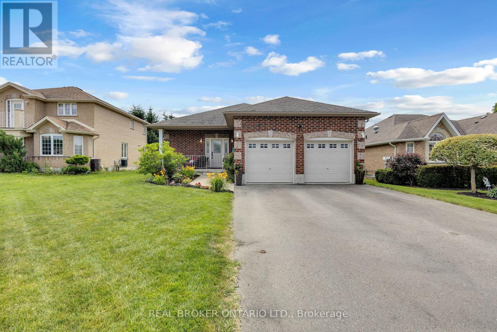 41 HARMER CRESCENT, Blandford-Blenheim, Ontario