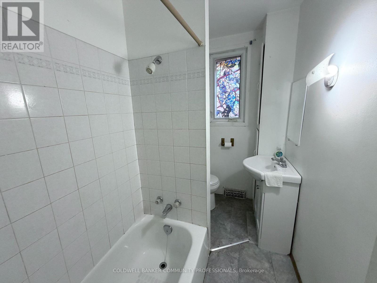 256 Fairfield Avenue, Hamilton, Ontario  L8H 5H6 - Photo 9 - X13531996