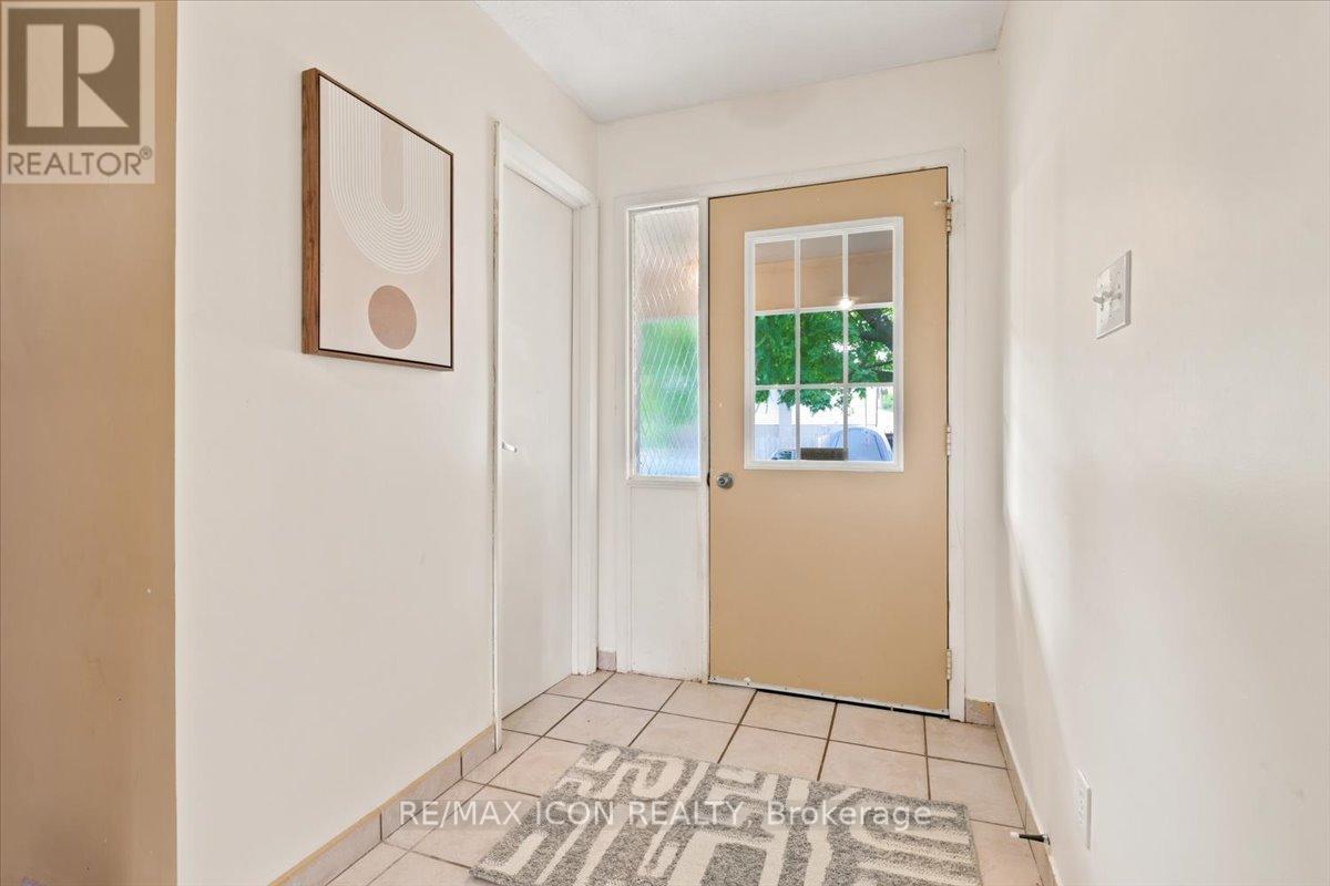 6 Tamarack Court, Cambridge, Ontario  N3C 3A8 - Photo 8 - X13532148