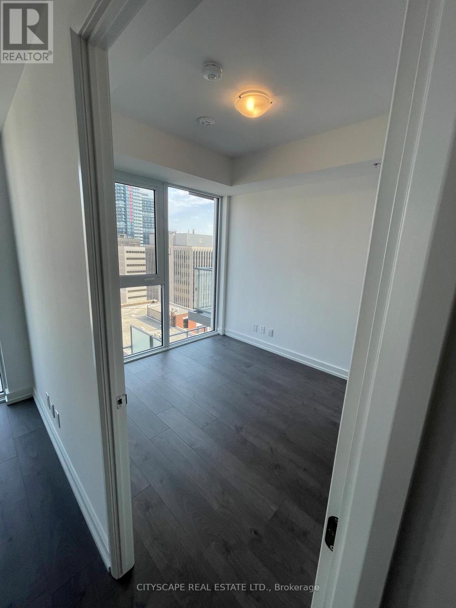 1816 - 75 James Street, Hamilton, Ontario  L8P 4Z5 - Photo 2 - X13532174