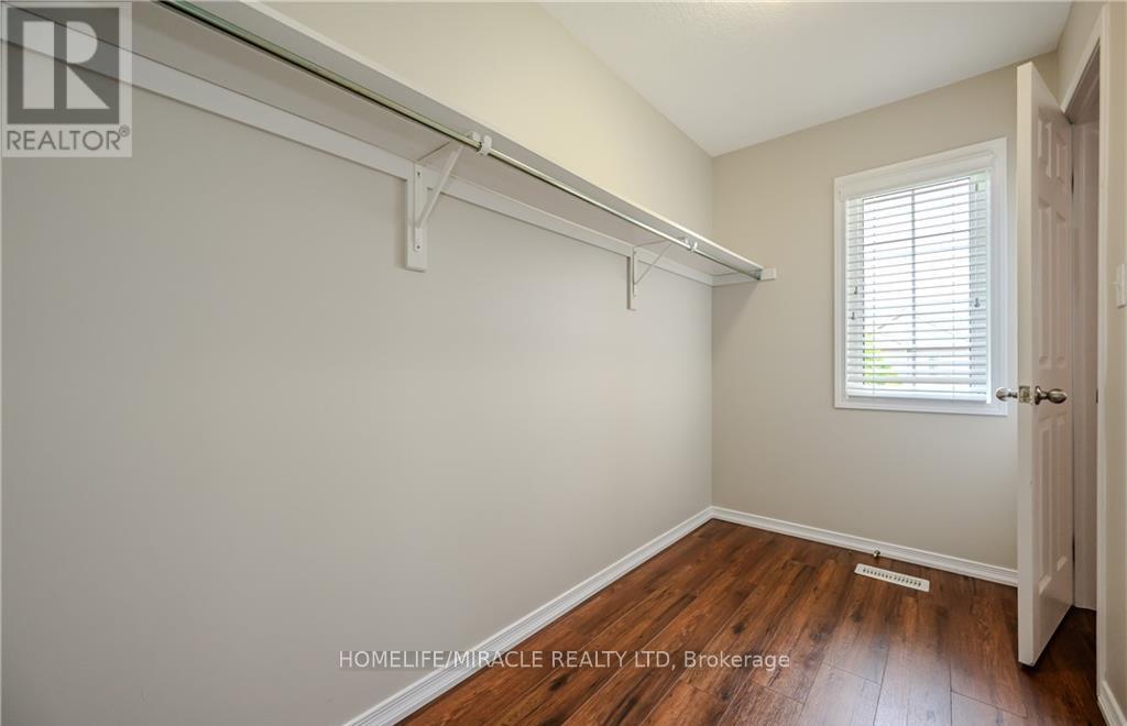 312 Tagge Crescent, Kitchener, Ontario  N2K 3R7 - Photo 7 - X13527828