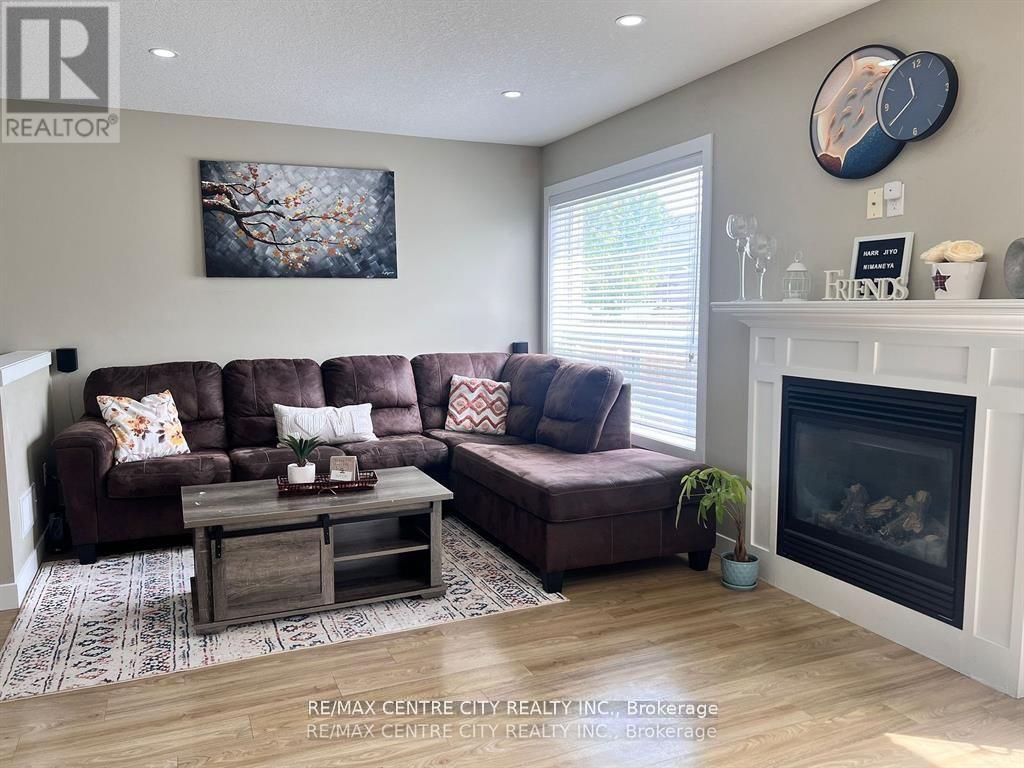 1138 Sandbar Street, London North, Ontario  N6G 0G6 - Photo 4 - X13532478