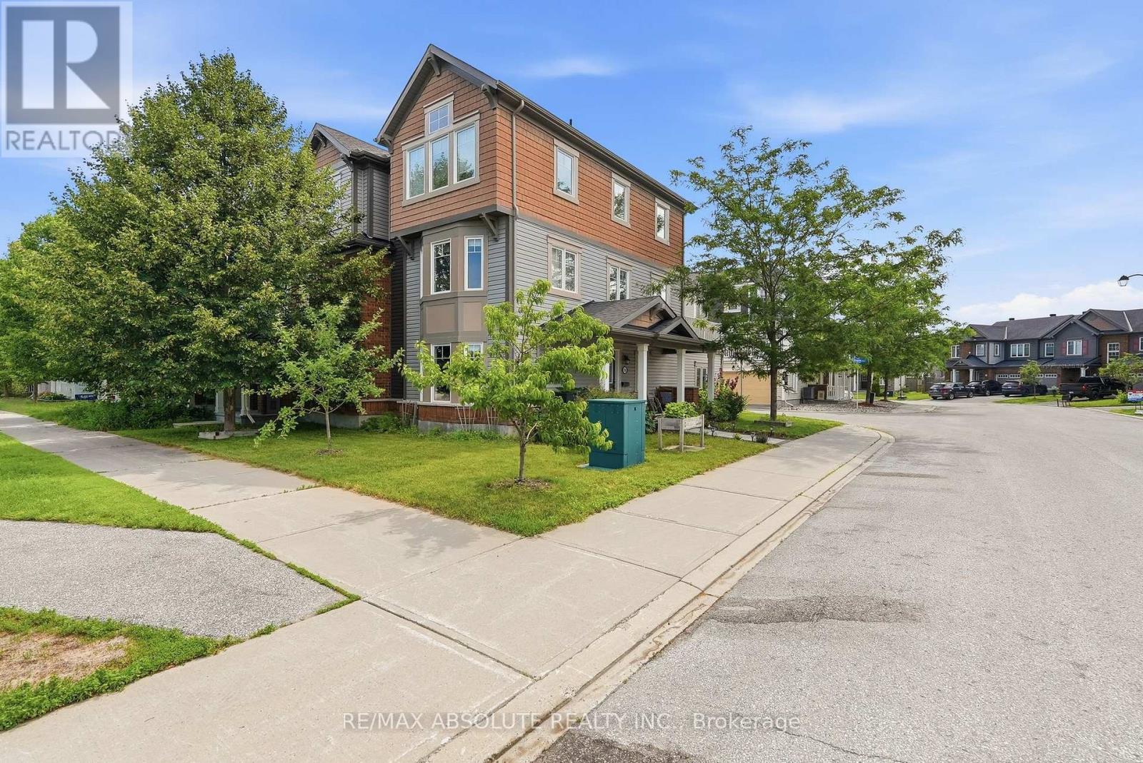 98 Brisote Lane, Ottawa, Ontario  K2S 0V4 - Photo 4 - X13532426