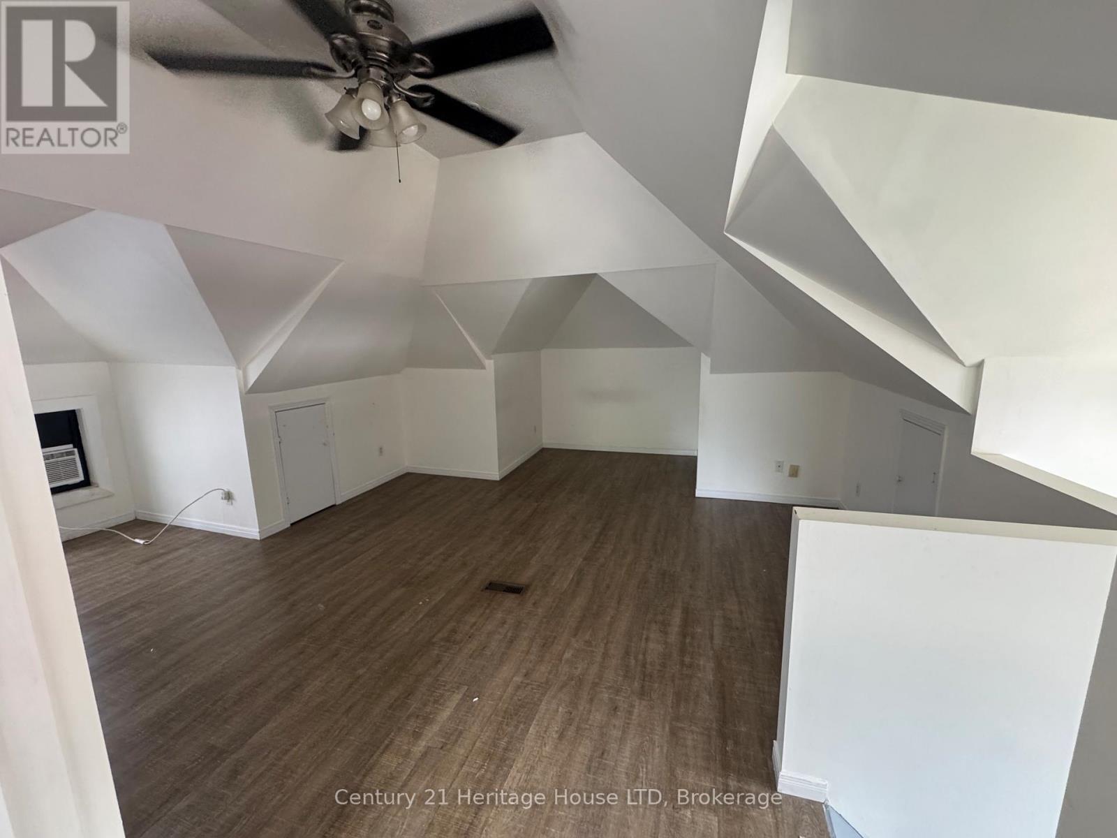 3 - 344 Ridge Road N, Fort Erie, Ontario  L0S 1N0 - Photo 2 - X13532338