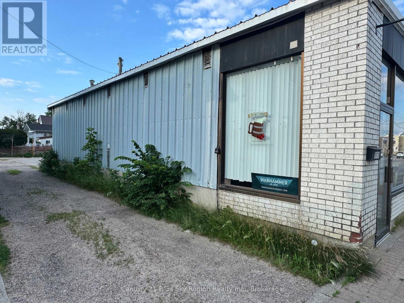 1111 Cassells Street, North Bay, Ontario  P1B 4B3 - Photo 4 - X13532352
