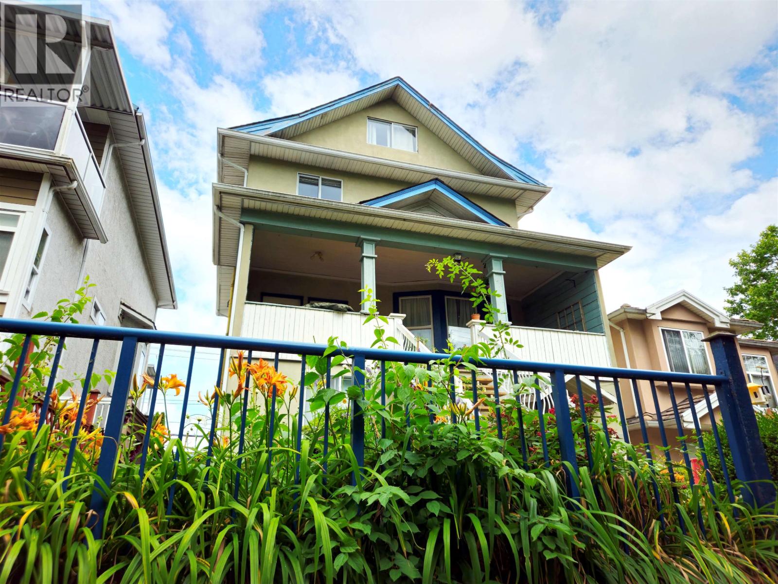 2834 Victoria Drive, Vancouver, British Columbia  V5N 4L6 - Photo 2 - R3143408