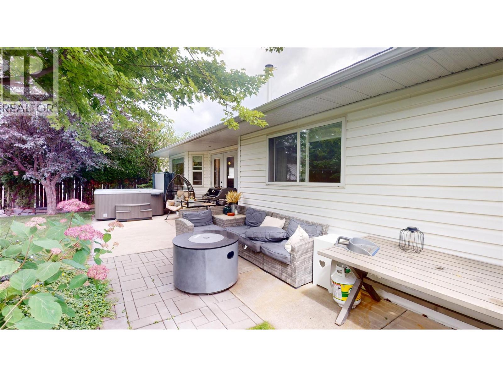 Listing image 34