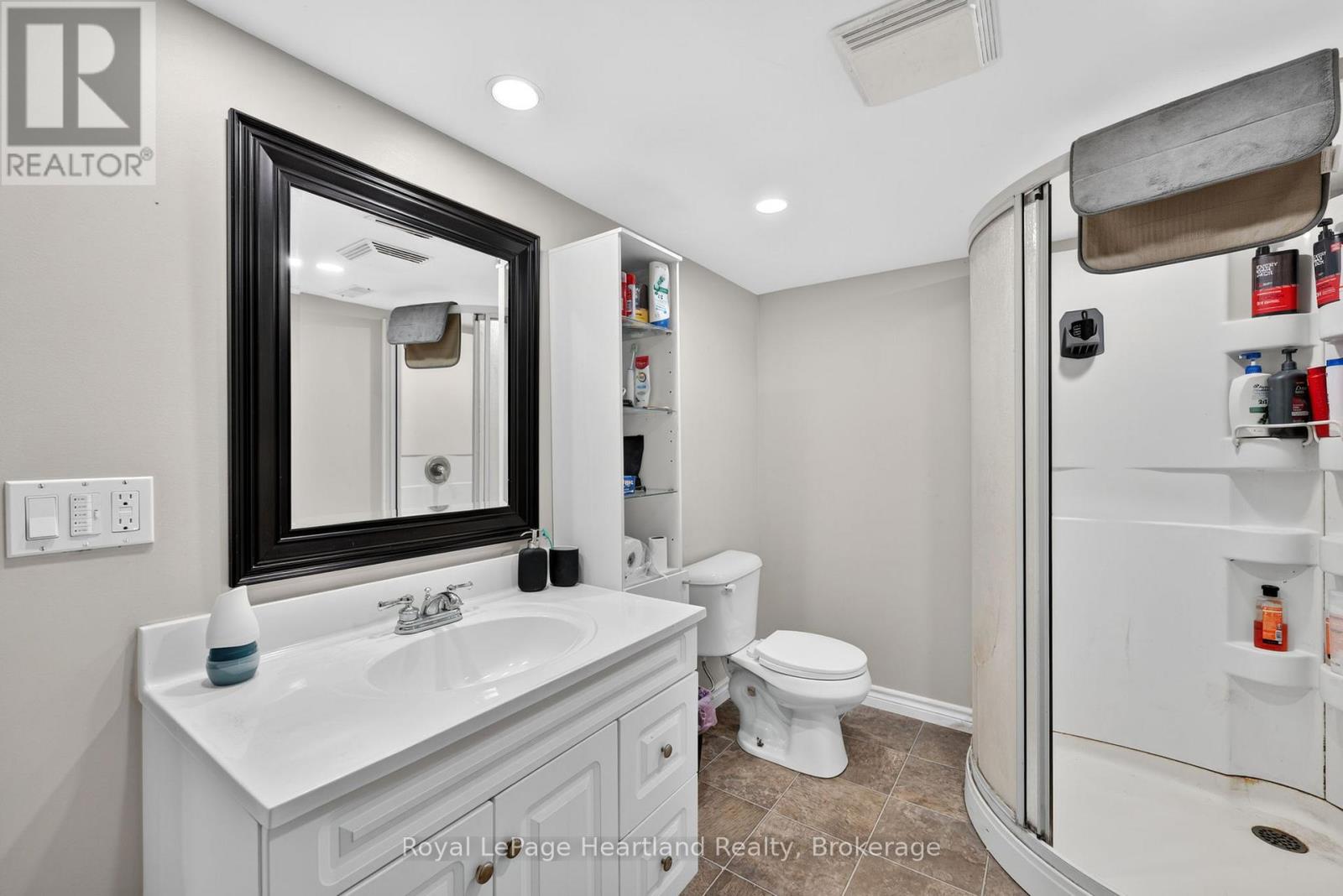 240 Elm Avenue N, North Perth, Ontario  N4W 3E8 - Photo 23 - X13532412