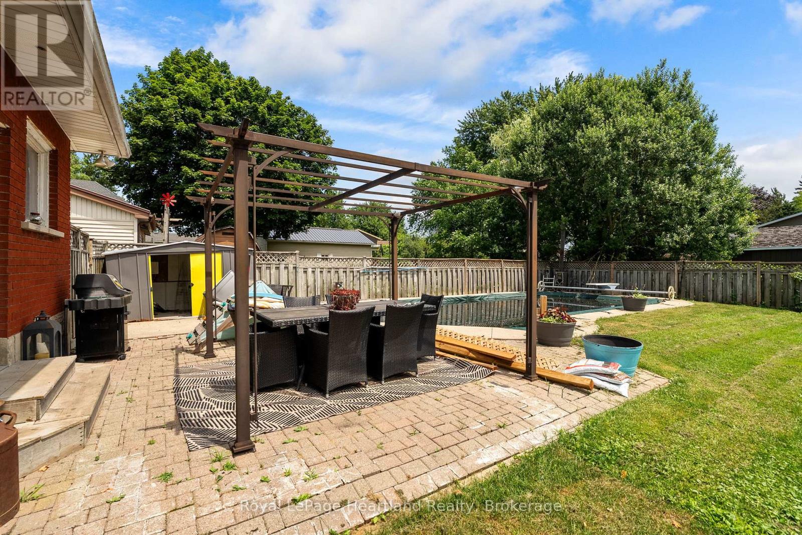 240 Elm Avenue N, North Perth, Ontario  N4W 3E8 - Photo 33 - X13532412