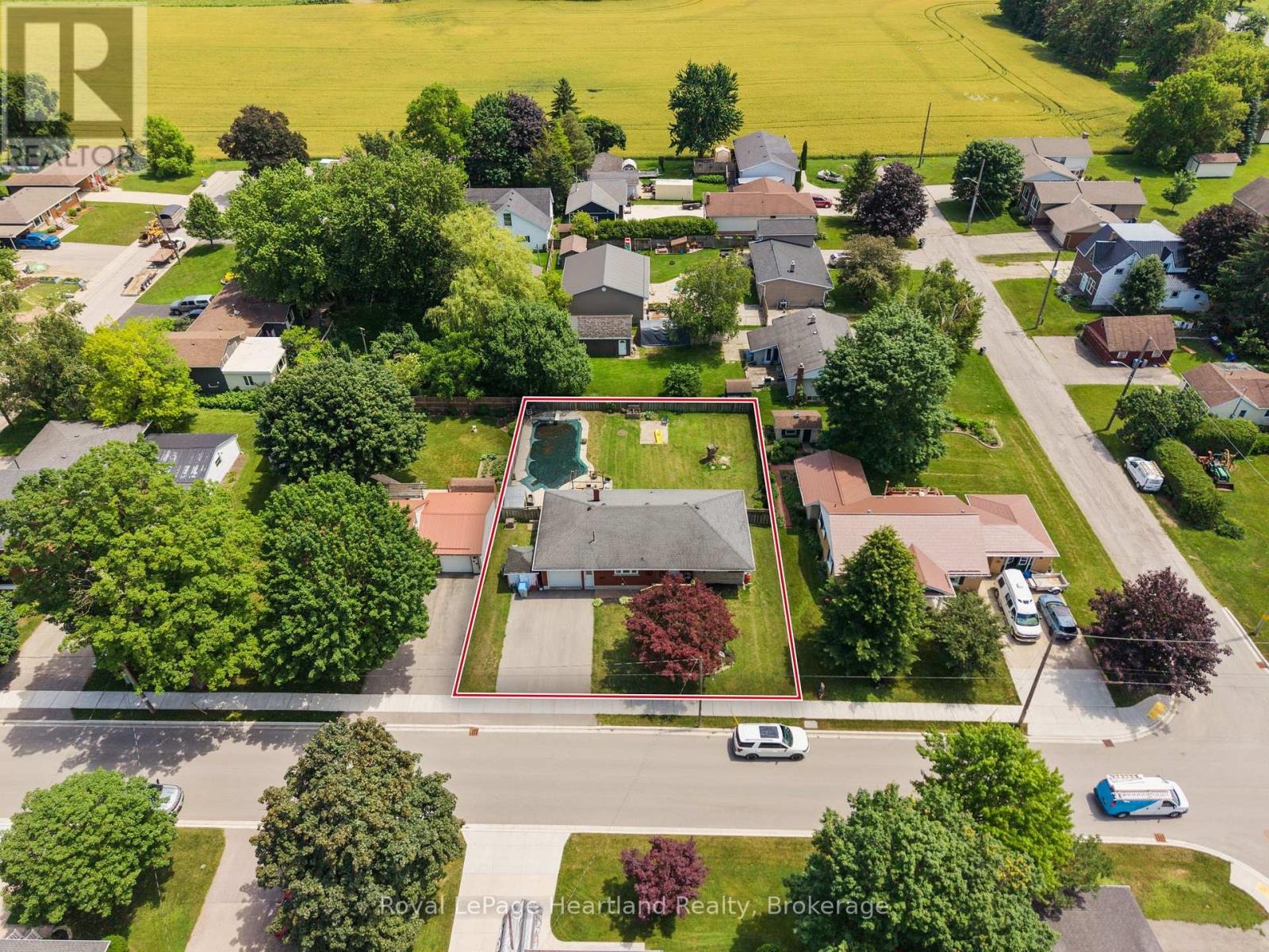 240 Elm Avenue N, North Perth, Ontario  N4W 3E8 - Photo 42 - X13532412