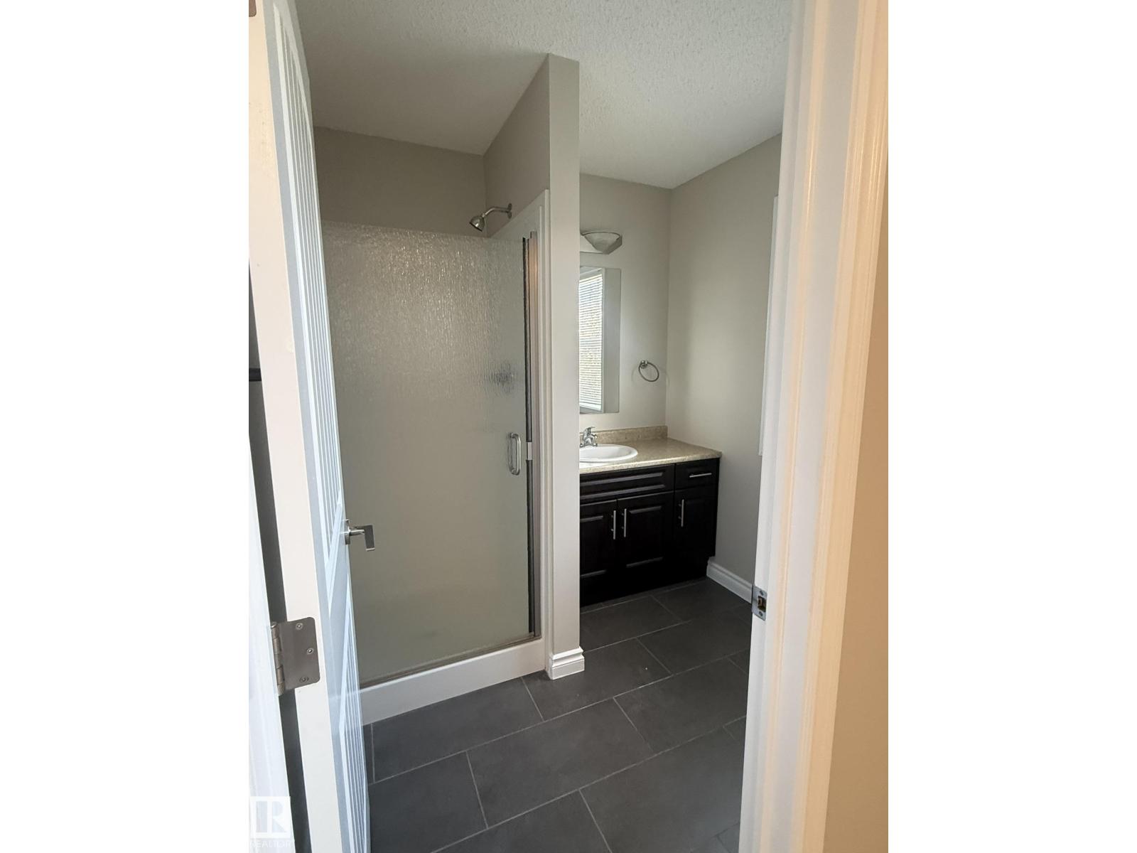 8305 Ellis Cr NW NW, Edmonton, Alberta  T6M 2N5 - Photo 7 - E4497426
