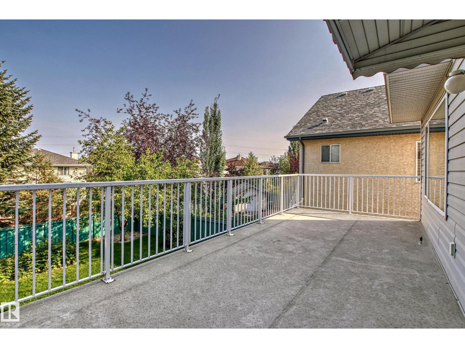 347 Hunters Ru NW, Edmonton, Alberta  T6R 2N9 - Photo 11 - E4497428