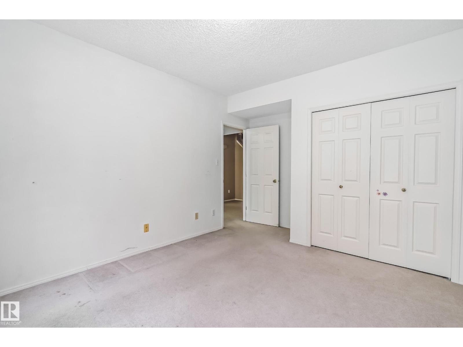 347 Hunters Ru NW, Edmonton, Alberta  T6R 2N9 - Photo 35 - E4497428