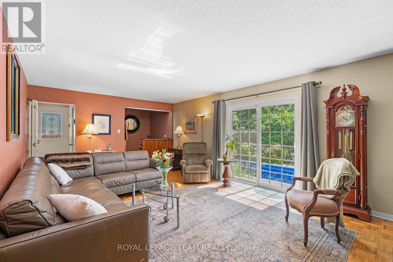 36 Glendenning Drive, Ottawa, Ontario  K2H 7Y9 - Photo 5 - X13532414