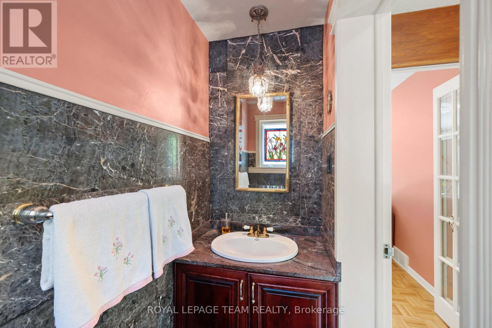 36 Glendenning Drive, Ottawa, Ontario  K2H 7Y9 - Photo 9 - X13532414