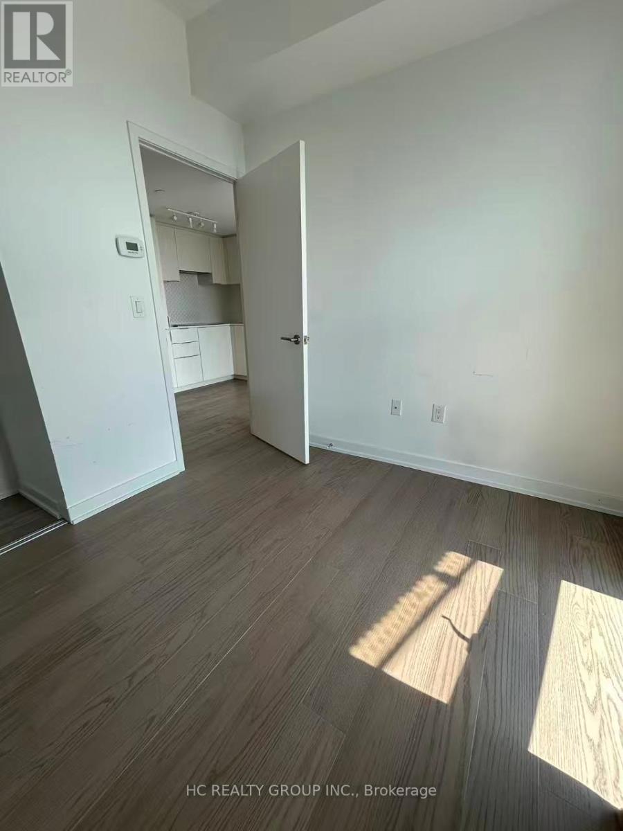 4005 - 11 Wellesley Street W, Toronto, Ontario M4Y 1E8 - Photo 5 - C13442674