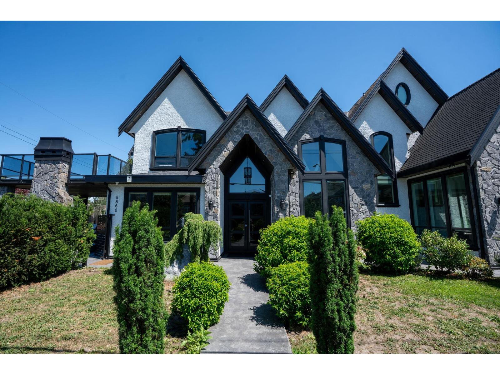 8866 134B STREET, surrey, British Columbia