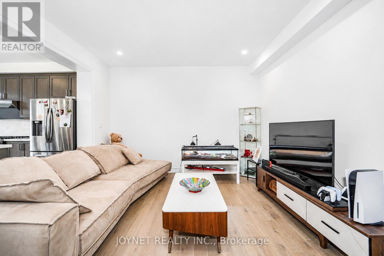 23 Mallery Street, Richmond Hill, Ontario  L4S 0H7 - Photo 6 - N13528692