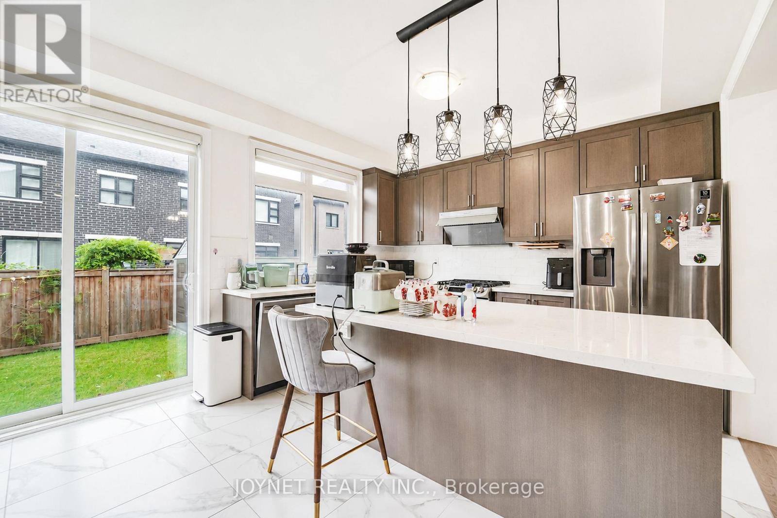 23 Mallery Street, Richmond Hill, Ontario  L4S 0H7 - Photo 8 - N13528692
