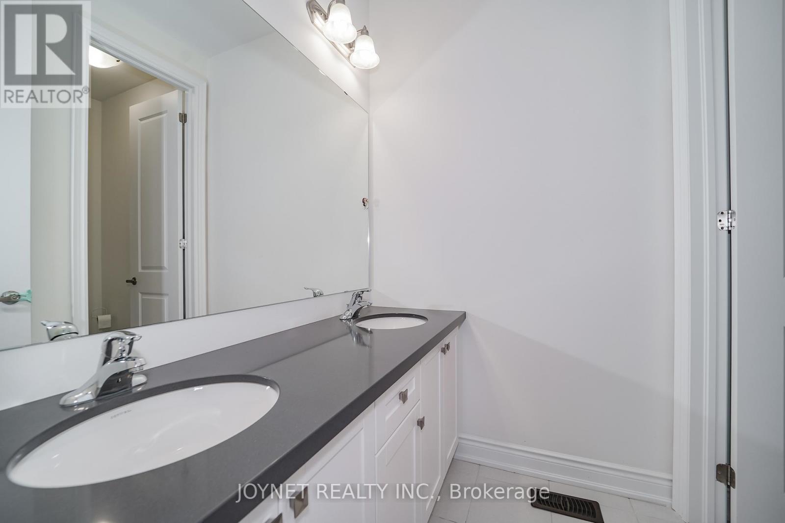 23 Mallery Street, Richmond Hill, Ontario  L4S 0H7 - Photo 22 - N13528692