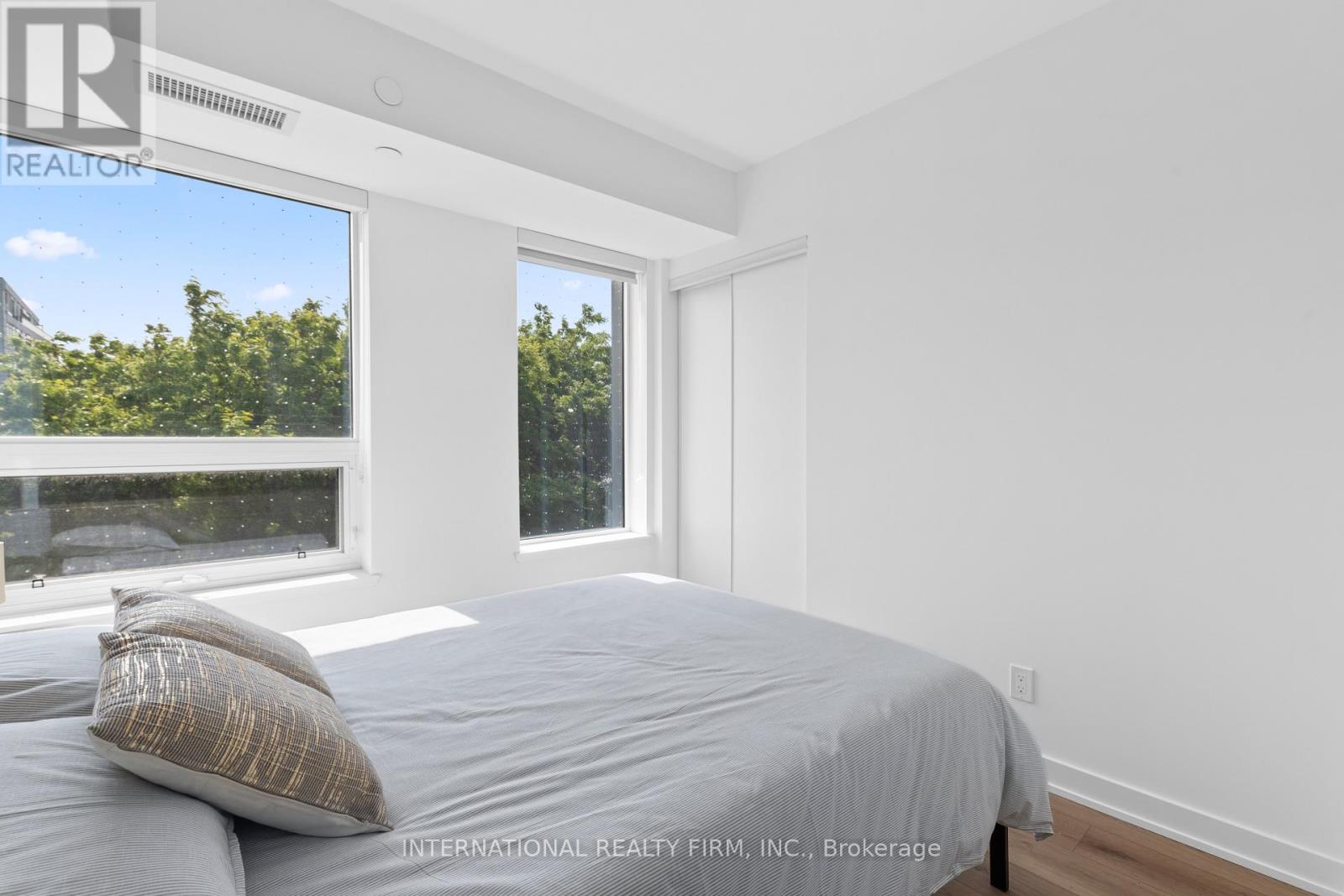 409 - 5 Lakeview (Short Term) Avenue, Toronto, Ontario M6H 0H3 - Photo 11 - C13497134