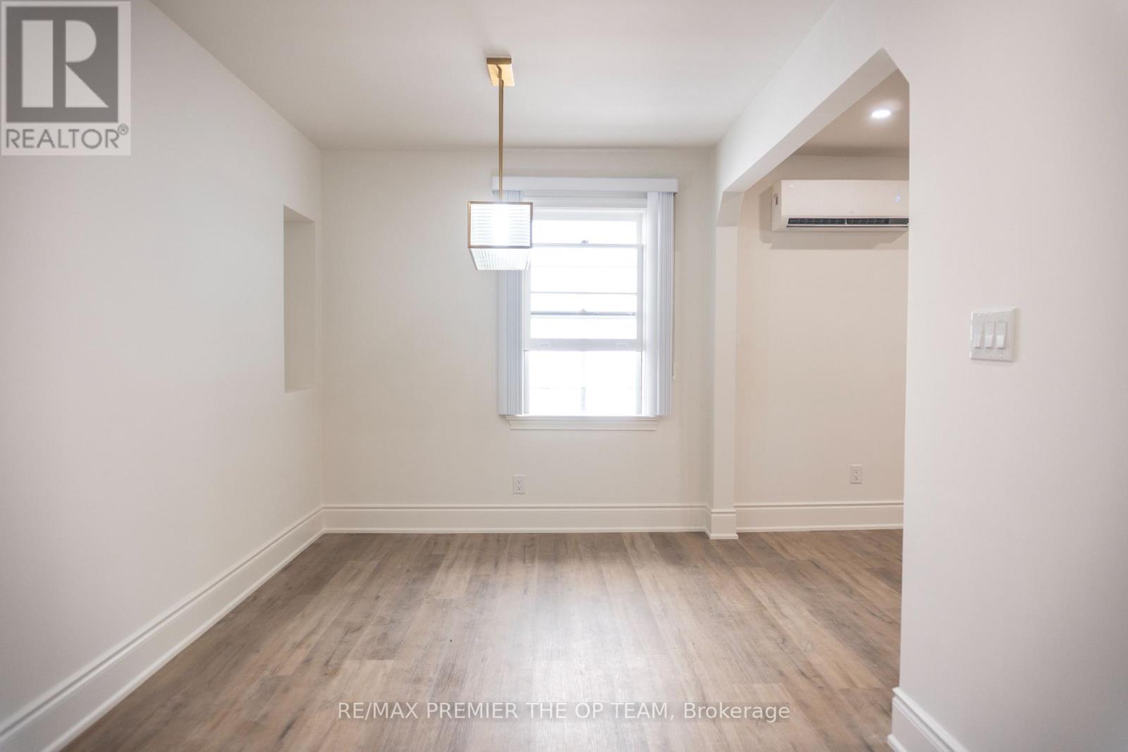 148 Martin Grove Road, Toronto, Ontario  M9B 4K9 - Photo 17 - W12951476