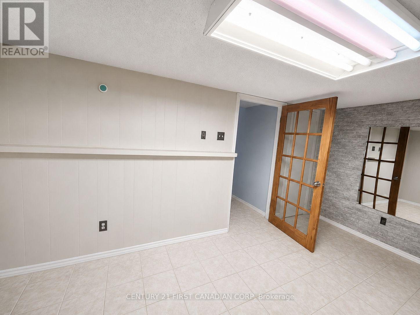 17 - 40 Fairfax Court, London North, Ontario  N6G 3Y3 - Photo 18 - X13532640