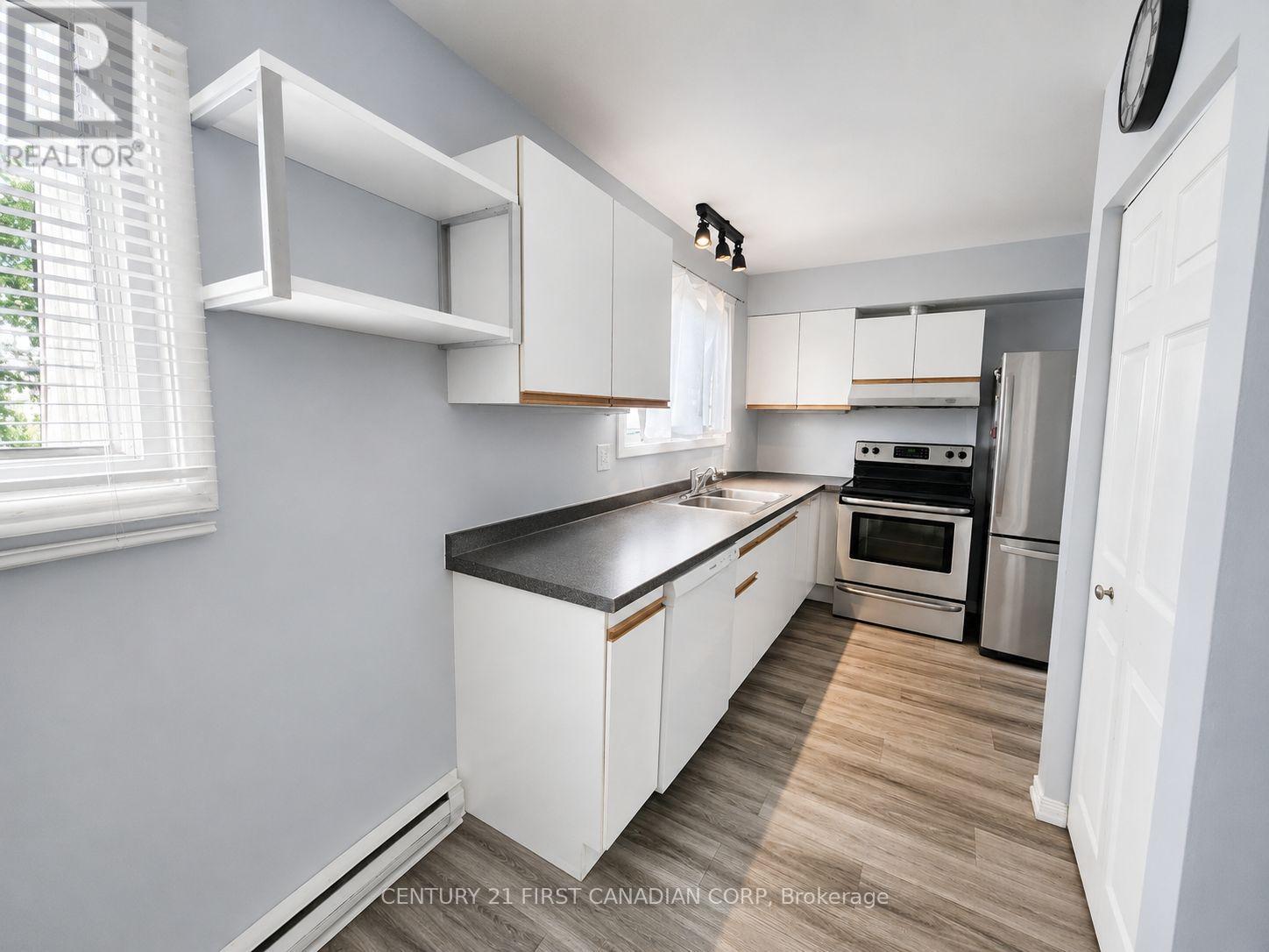 17 - 40 Fairfax Court, London North, Ontario  N6G 3Y3 - Photo 4 - X13532640